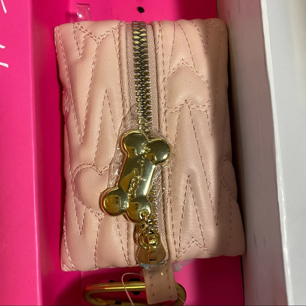 Betsey Johnson Pet Set Pale Pink Heart Crossbody Bag Waste Bag and Dog Collar